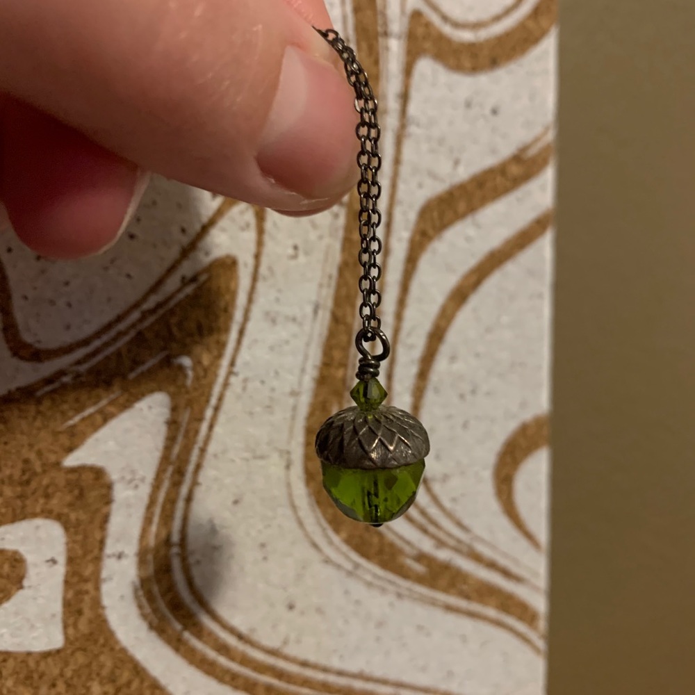 Necklace Acorn